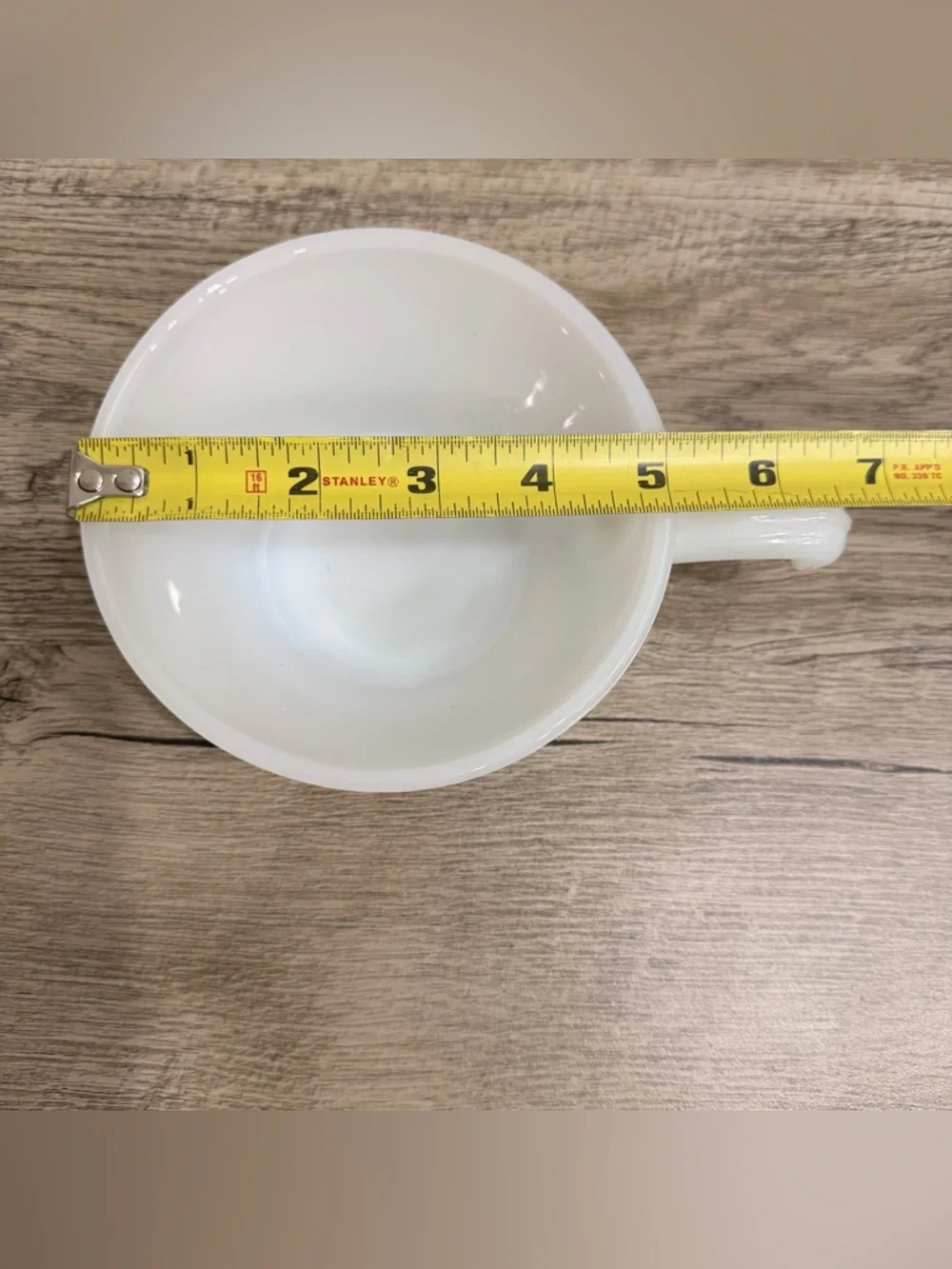 Set Of 4 Anchor Hocking Fire King White Milk Glass Soup Bowl 5